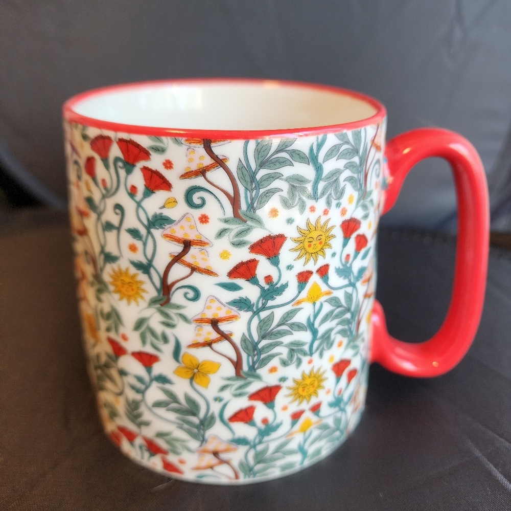Bella Mushrooom Red Coffee Mug 10 Strawberry St. 14 oz Ceramic Hammered Texture